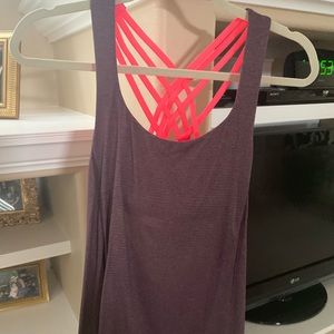 🚫SOLD🚫  Lulu lemon work out top!
